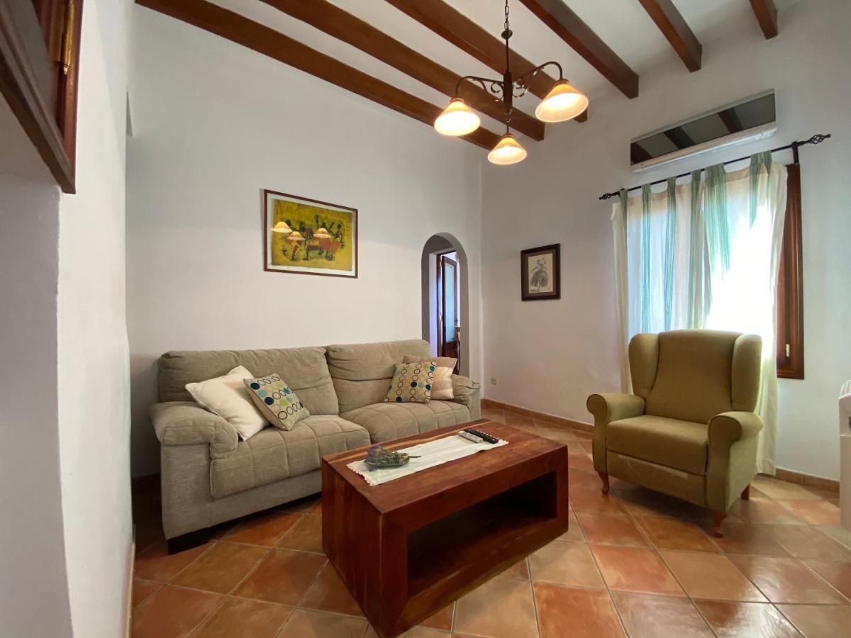 Casa en el centro de Pollensa, a 10 metros de la escalinata del calvario, para 6 personas, con wifi y A.C Exterior foto